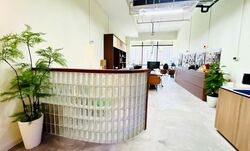 Woods Square (D25), Office #625426301